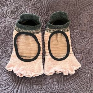 *$5 items are 5 for $15* Toesox barre socks